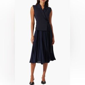 ASTR THE LABEL, ACCORDION PLEAT MIDI DRESS